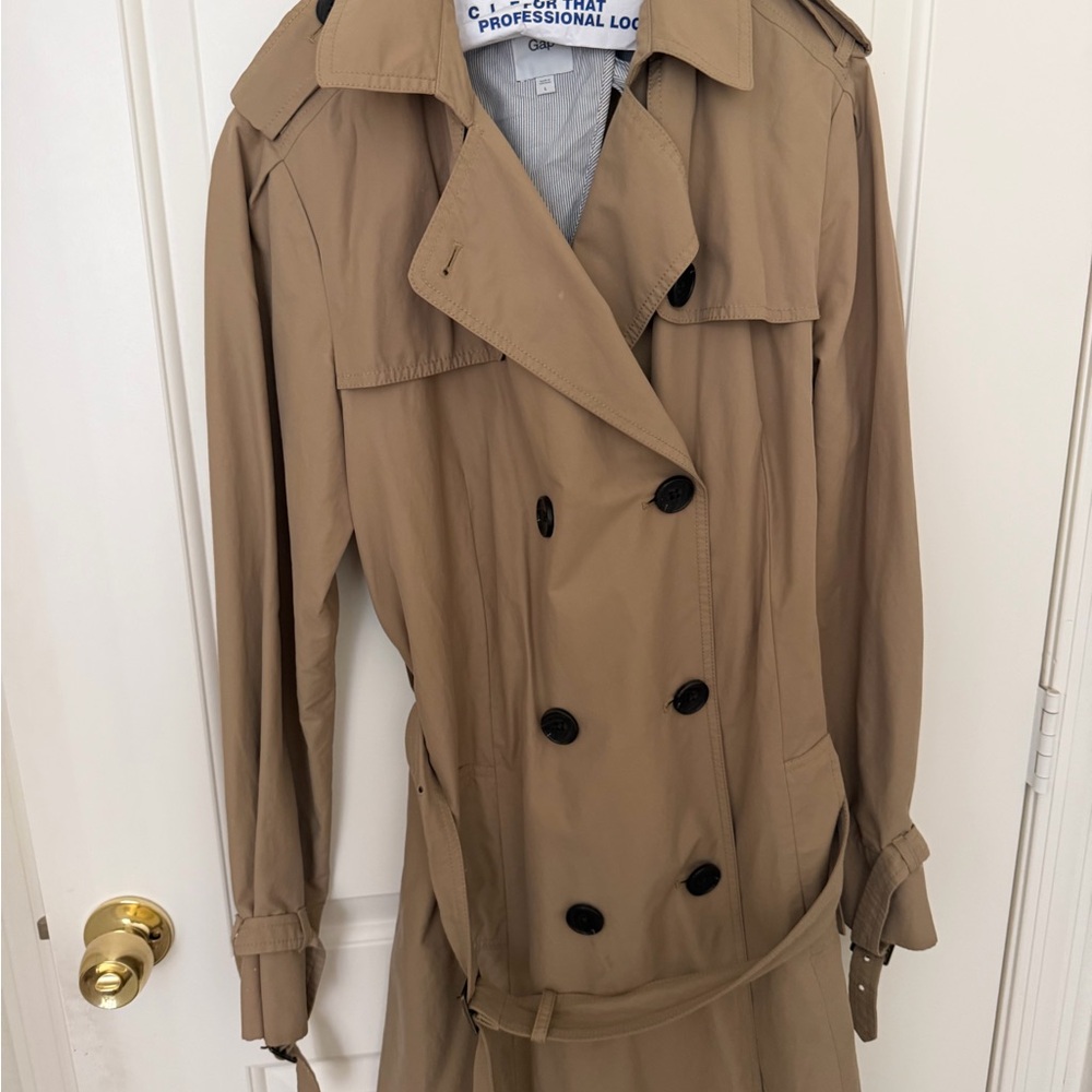 Gap Beige Trench Coat - Picture 2 of 5